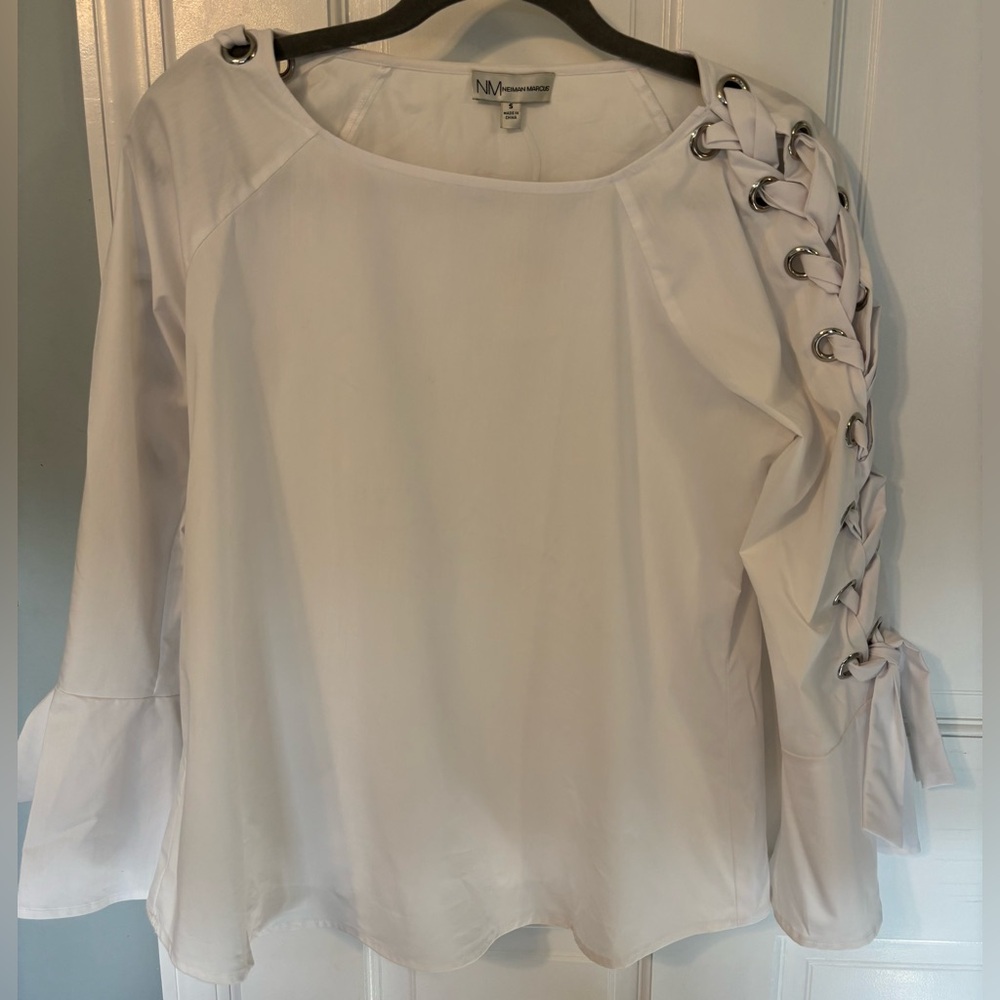 NWT Neiman Marcus Poplin Lace Up Sleeve Top Small